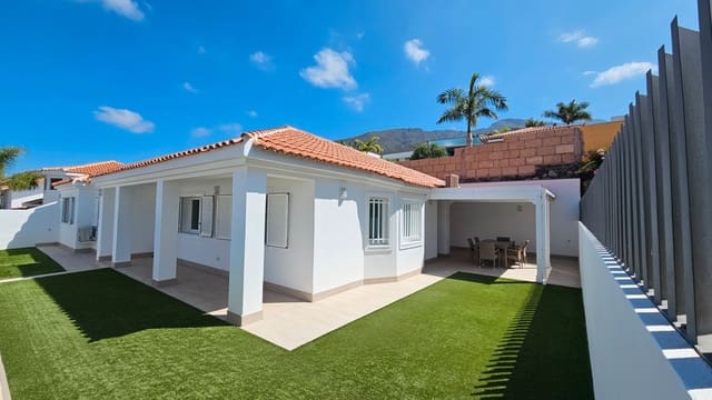 3 soveværelse Villa til salg i Casco Urbano, Adeje - € 845.000 (Ref: 9088268)