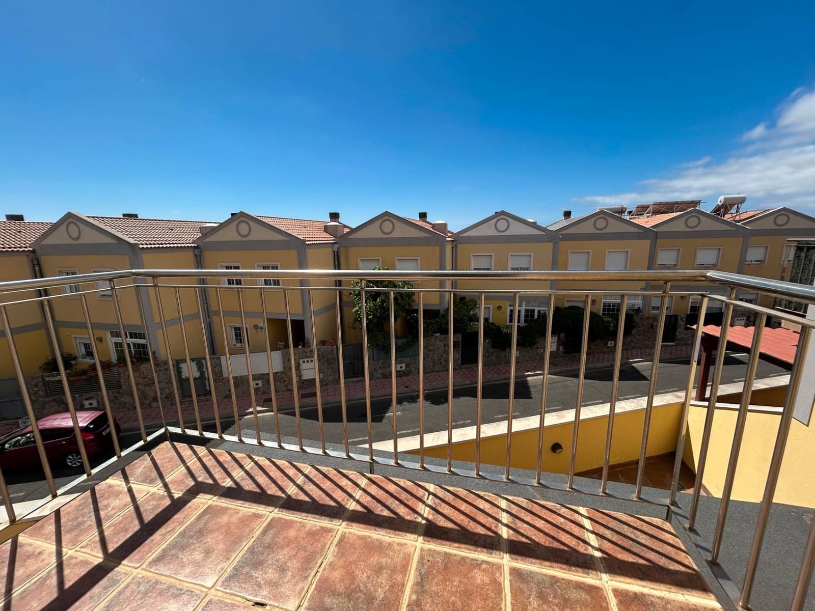 3 soverom Hus til salgs i San Miguel de Abona med svømmebasseng garasje - € 360 000 (Ref: 9200115)