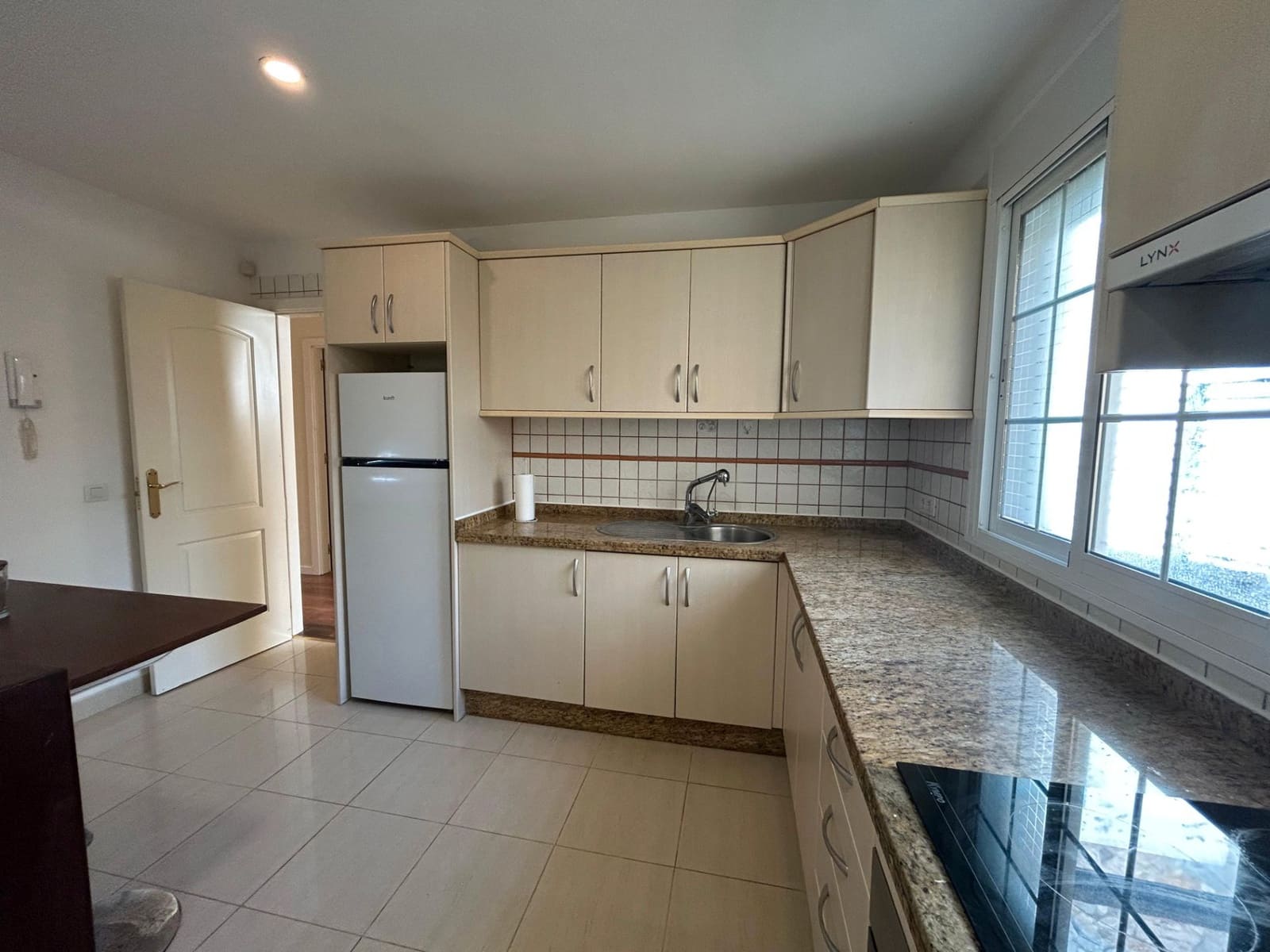 3 soverom Hus til salgs i San Miguel de Abona med svømmebasseng garasje - € 360 000 (Ref: 9200115)