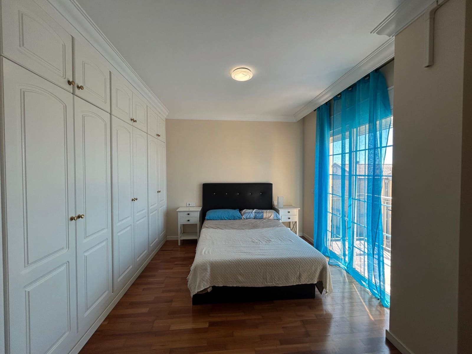 3 soverom Hus til salgs i San Miguel de Abona med svømmebasseng garasje - € 360 000 (Ref: 9200115)