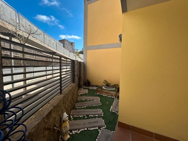 3 soveværelse Byhus til salg i San Miguel de Abona med swimmingpool garage - € 360.000 (Ref: 9200115)