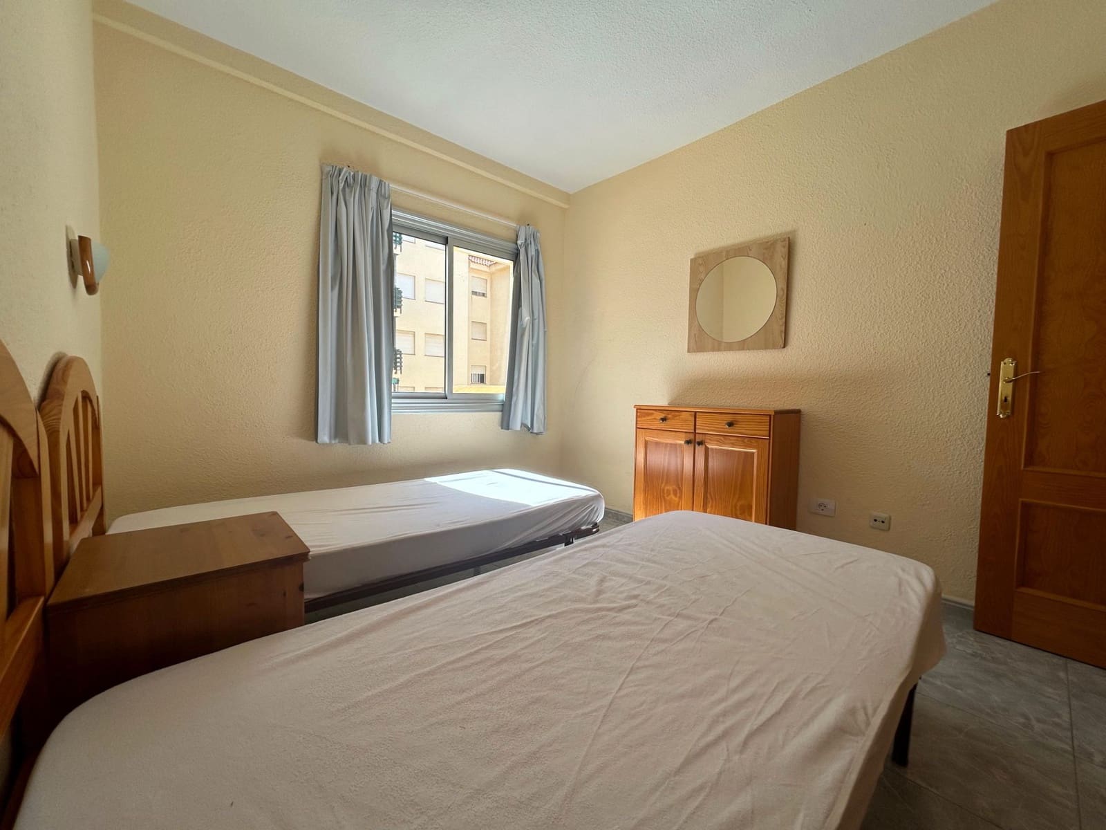 Apartamento de 1 habitación en Arona en venta con piscina garaje - 250.000 € (Ref: 9221418)