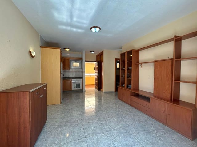 Apartamento de 1 habitación en Los Cristianos, Arona en venta con piscina garaje - 250.000 € (Ref: 9221418)