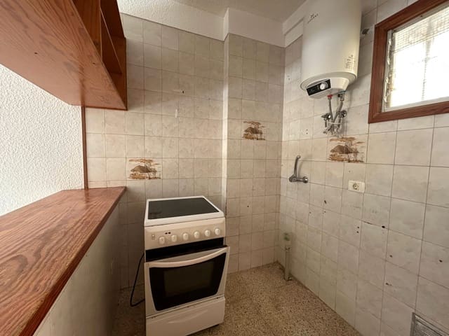 Apartamento de 1 habitación en Los Cristianos, Arona en venta con piscina garaje - 225.000 € (Ref: 9221419)