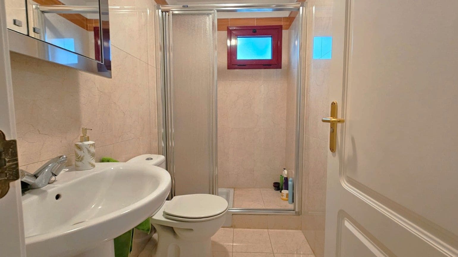 2 bedroom Apartment for sale in Arona with pool garage - € 359,000 (Ref: 9414955)