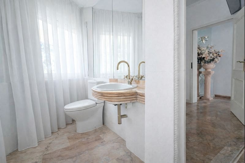 3 soverom Villa til salgs i Arona med svømmebasseng - € 950 000 (Ref: 9447301)