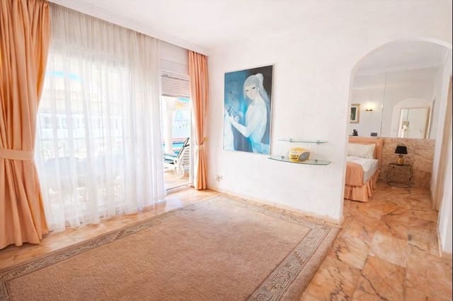 3 soverom Villa til salgs i Chayofa, Arona med svømmebasseng - € 950 000 (Ref: 9447301)