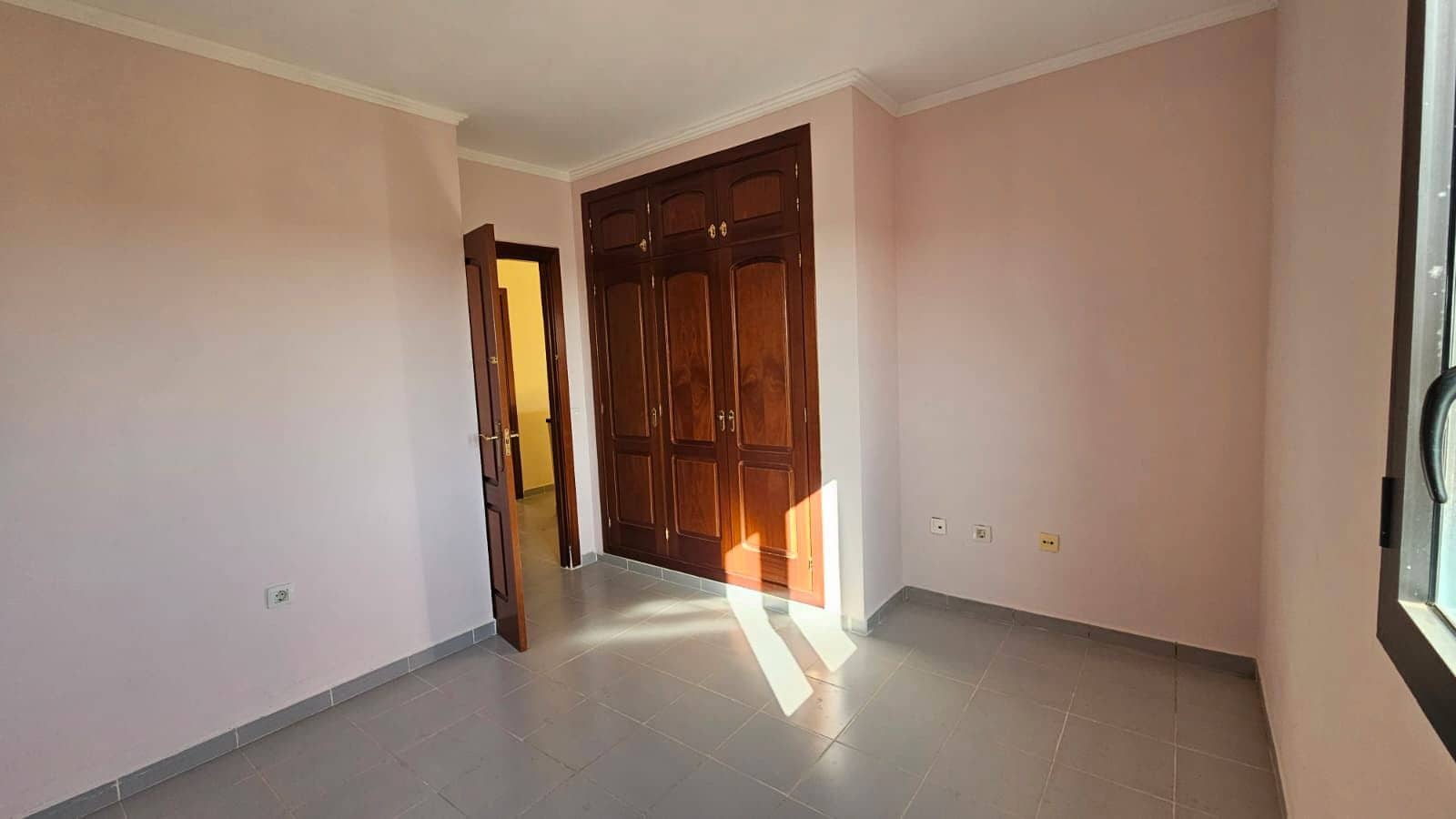 3 soverom Hus til salgs i Adeje med garasje - € 325 000 (Ref: 9500625)