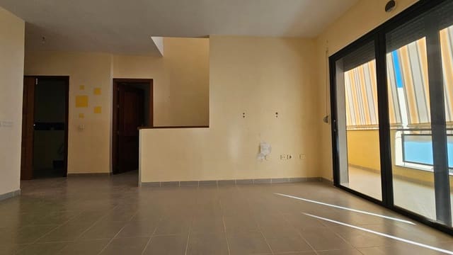 3 soverom Hus til salgs i Casco Urbano, Adeje med garasje - € 325 000 (Ref: 9500625)