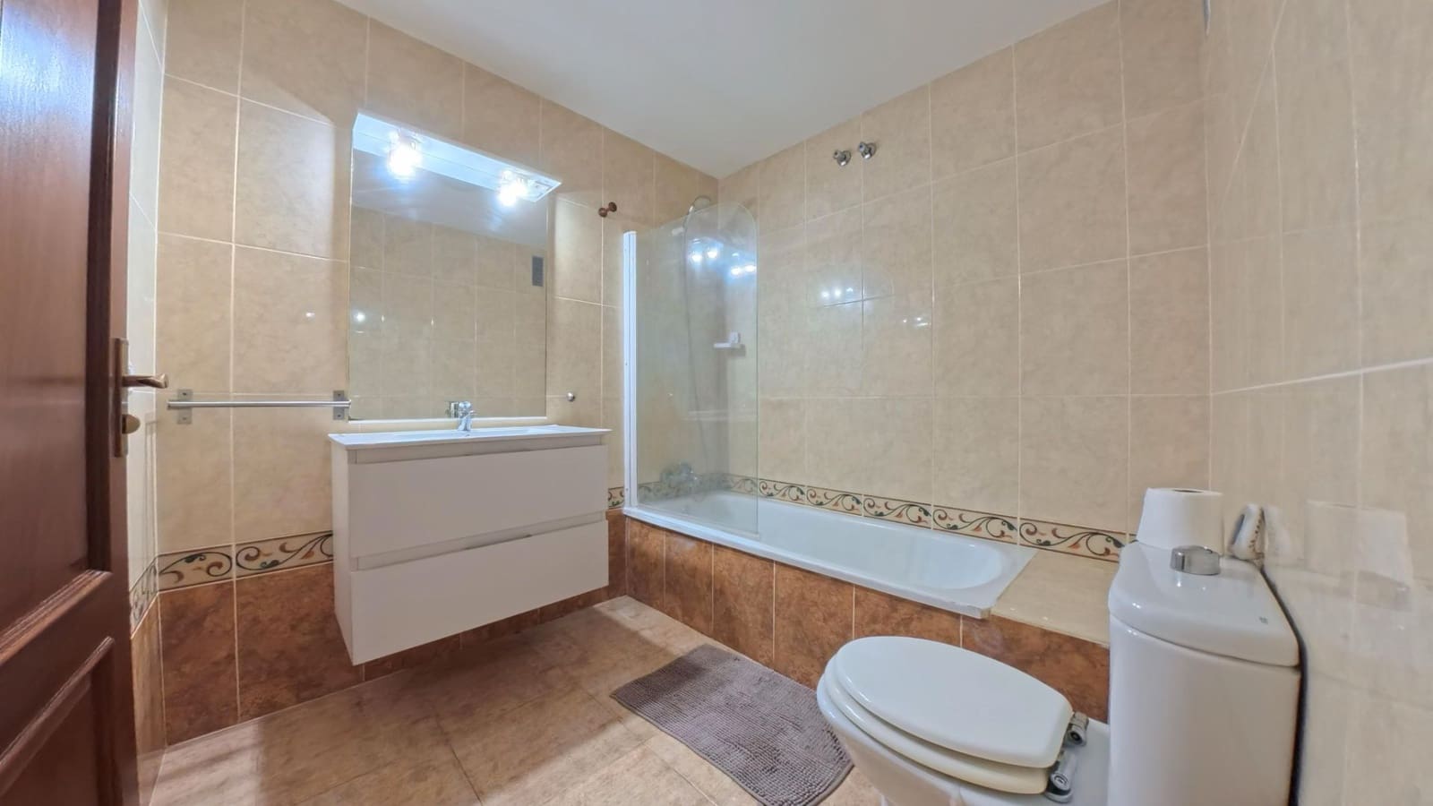 3 Zimmer Apartment zu verkaufen in Granadilla de Abona mit Garage - 245.000 € (Ref: 9503441)