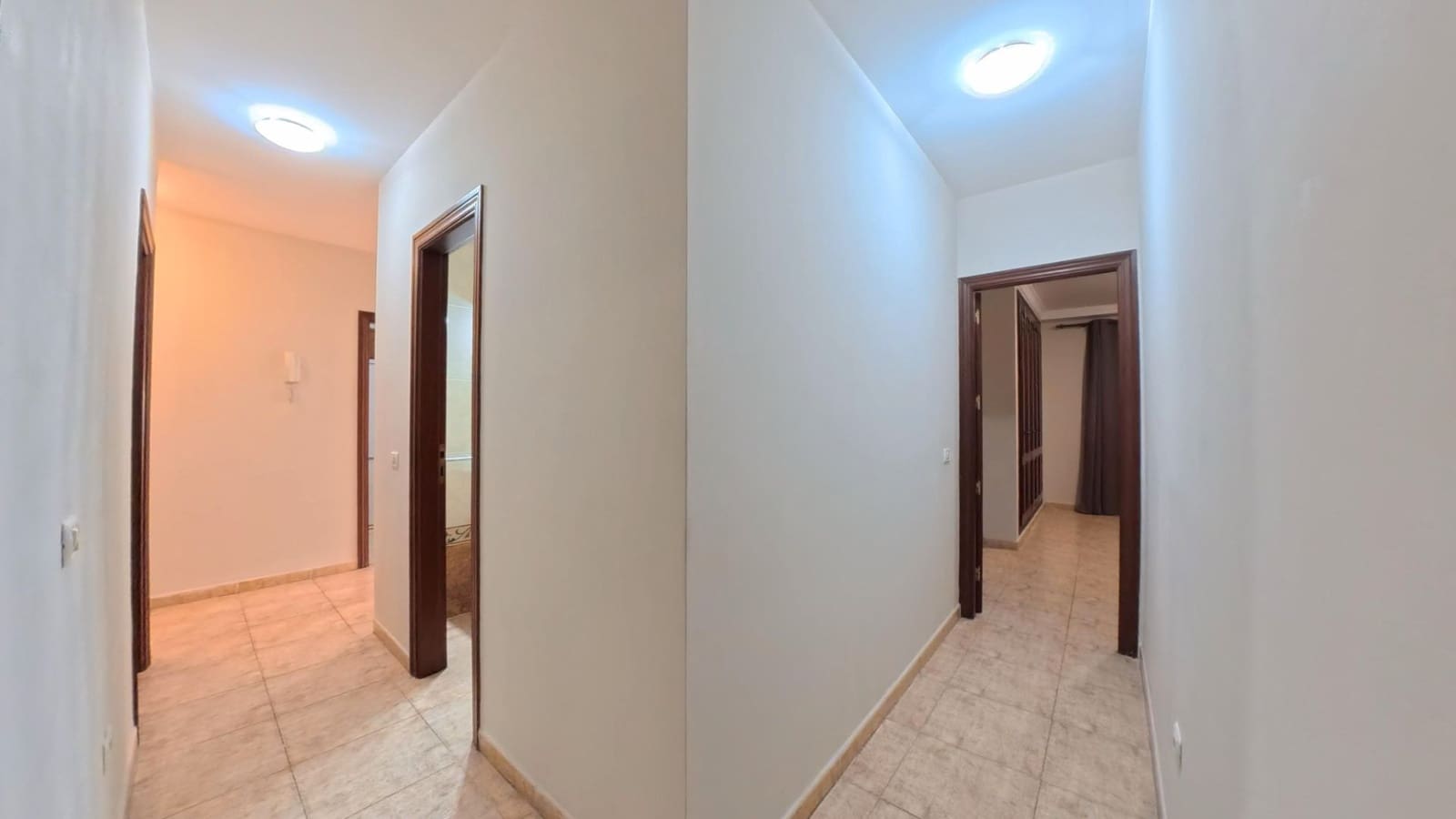 3 Zimmer Apartment zu verkaufen in Granadilla de Abona mit Garage - 245.000 € (Ref: 9503441)