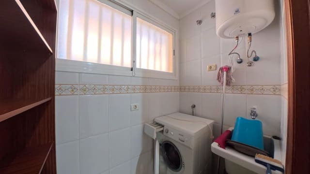 3 Zimmer Apartment zu verkaufen in Granadilla de Abona mit Garage - 245.000 € (Ref: 9503441)