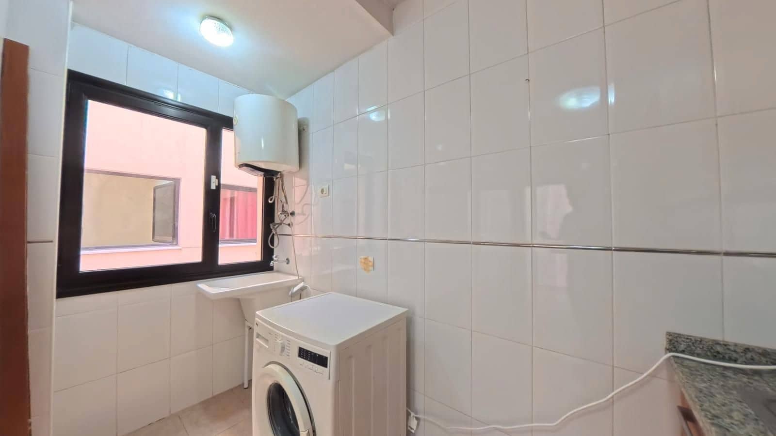 2 bedroom Flat for sale in Granadilla de Abona with garage - € 195,000 (Ref: 9550285)