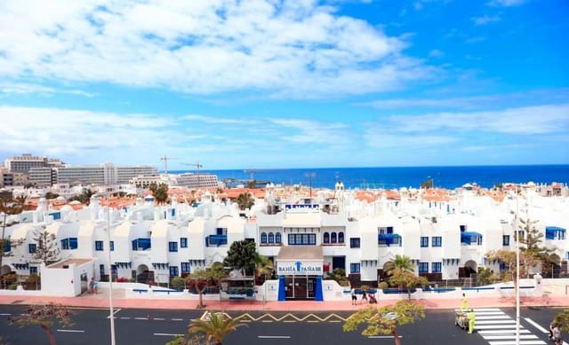 Apartamento de 1 habitación en Playa Fañabe, Adeje en venta con piscina - 310.000 € (Ref: 9550286)