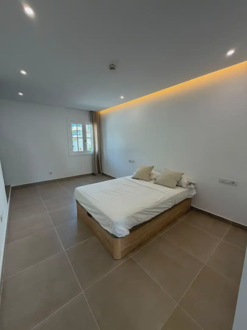 1 bedroom Apartment for sale in Adeje with pool - € 320,000 (Ref: 9550286)