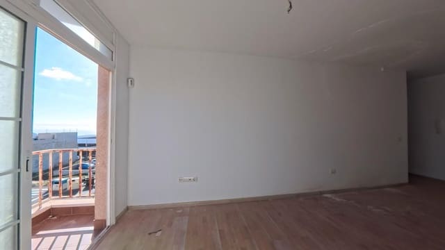 3 quarto Apartamento para venda em Granadilla de Abona - 150 000 € (Ref: 9572360)