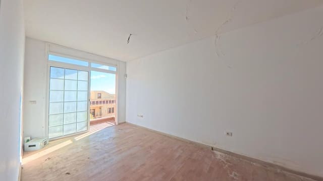 3 quarto Apartamento para venda em Granadilla de Abona - 150 000 € (Ref: 9572360)