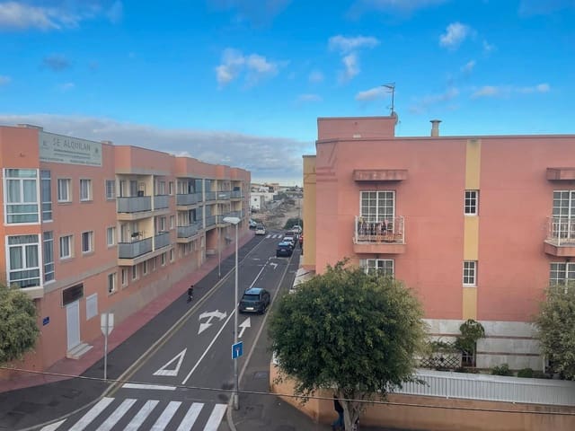 3 quarto Apartamento para venda em Granadilla de Abona - 150 000 € (Ref: 9572360)