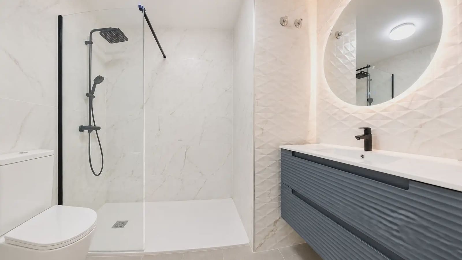 2 soverom Leilighet til salgs i Arona med svømmebasseng - € 320 000 (Ref: 9635128)