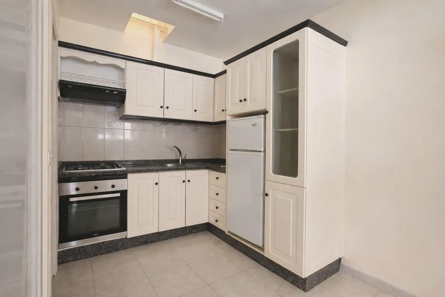 1 soverom Leilighet til salgs i Arona med svømmebasseng - € 165 000 (Ref: 9793659)