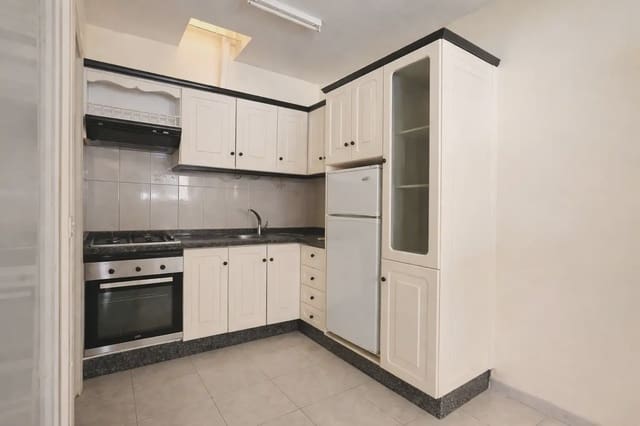 1 soverom Leilighet til salgs i Costa del Silencio, Arona med svømmebasseng - € 165 000 (Ref: 9793659)