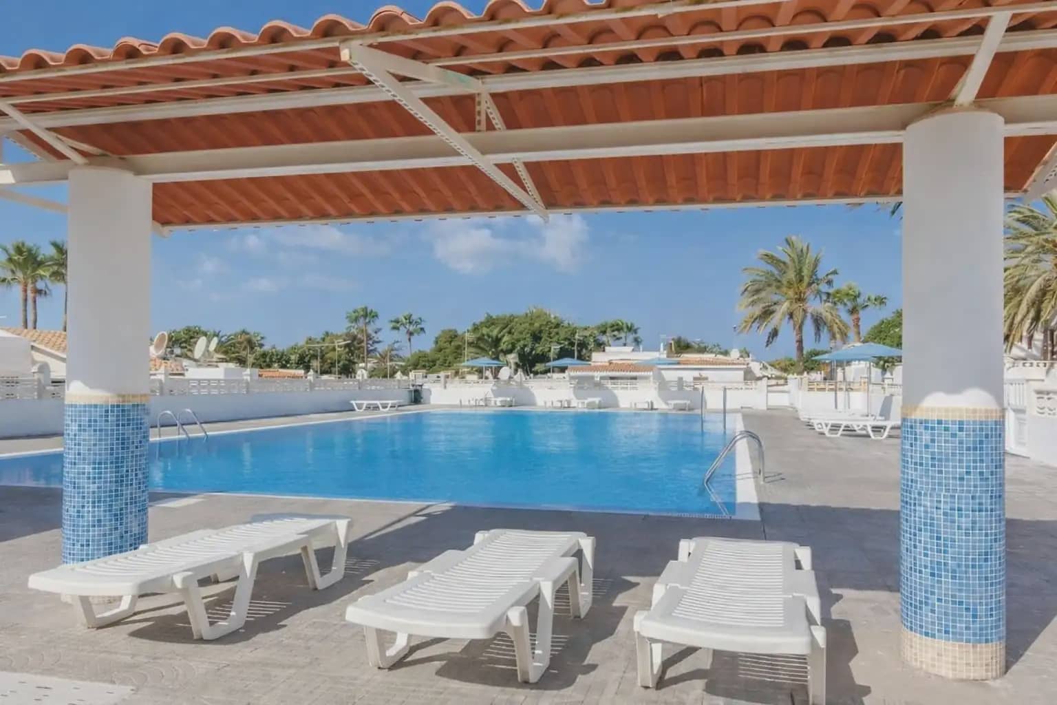 1 soverom Leilighet til salgs i Arona med svømmebasseng - € 165 000 (Ref: 9793659)