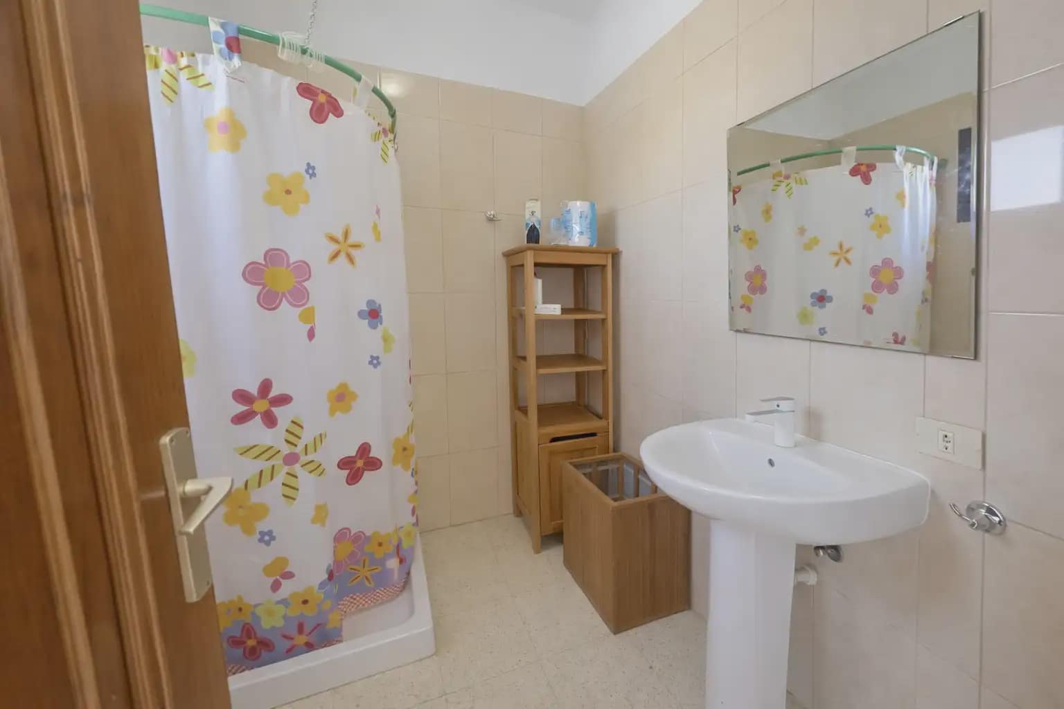 4 soveværelse Semi-Rækkehus til salg i Granadilla de Abona - € 345.000 (Ref: 9793660)