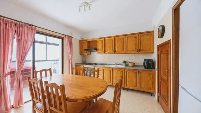 4 soveværelse Semi-Rækkehus til salg i Granadilla de Abona - € 345.000 (Ref: 9793660)