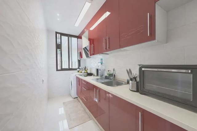 2 soverom Kjedet enebolig til salgs i Playa de las Americas, Arona med svømmebasseng - € 415 000 (Ref: 9793661)