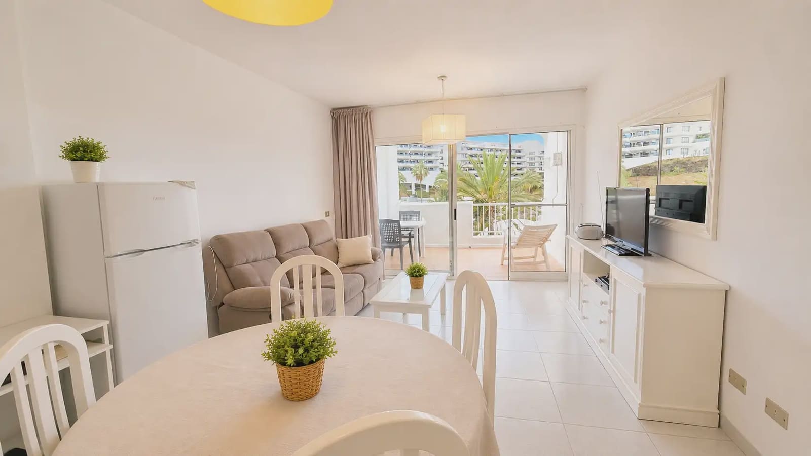 1 sypialnia Apartament na sprzedaż w Adeje z basenem - 260 000 € (Ref: 9815034)