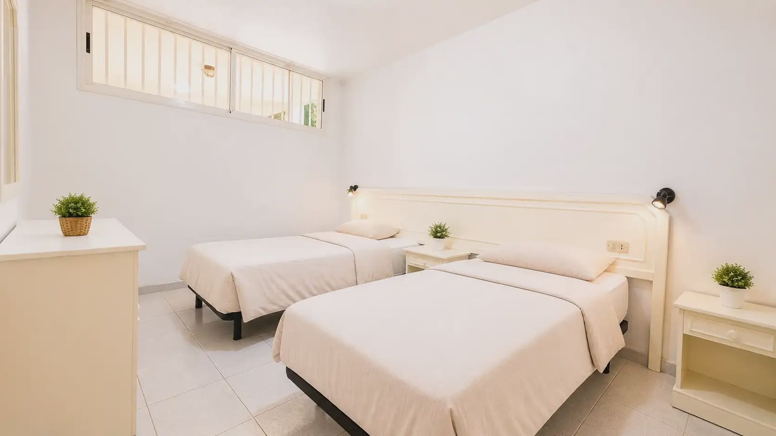 1 sypialnia Apartament na sprzedaż w Adeje z basenem - 260 000 € (Ref: 9815034)