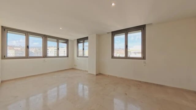 3 slaapkamer Penthouse te koop in Los Llanos, Santa Cruz de Tenerife met garage - € 529.100 (Ref: 9874011)