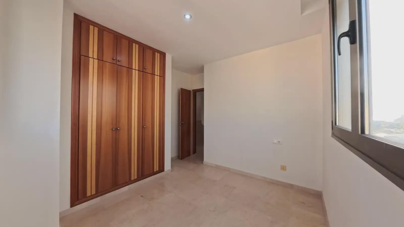 3 slaapkamer Penthouse te koop in Santa Cruz de Tenerife met garage - € 529.100 (Ref: 9874011)