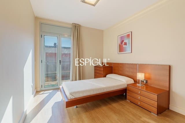 4 bedroom Flat for sale in Caldes de Malavella with garage - € 449,000 (Ref: 10015939)