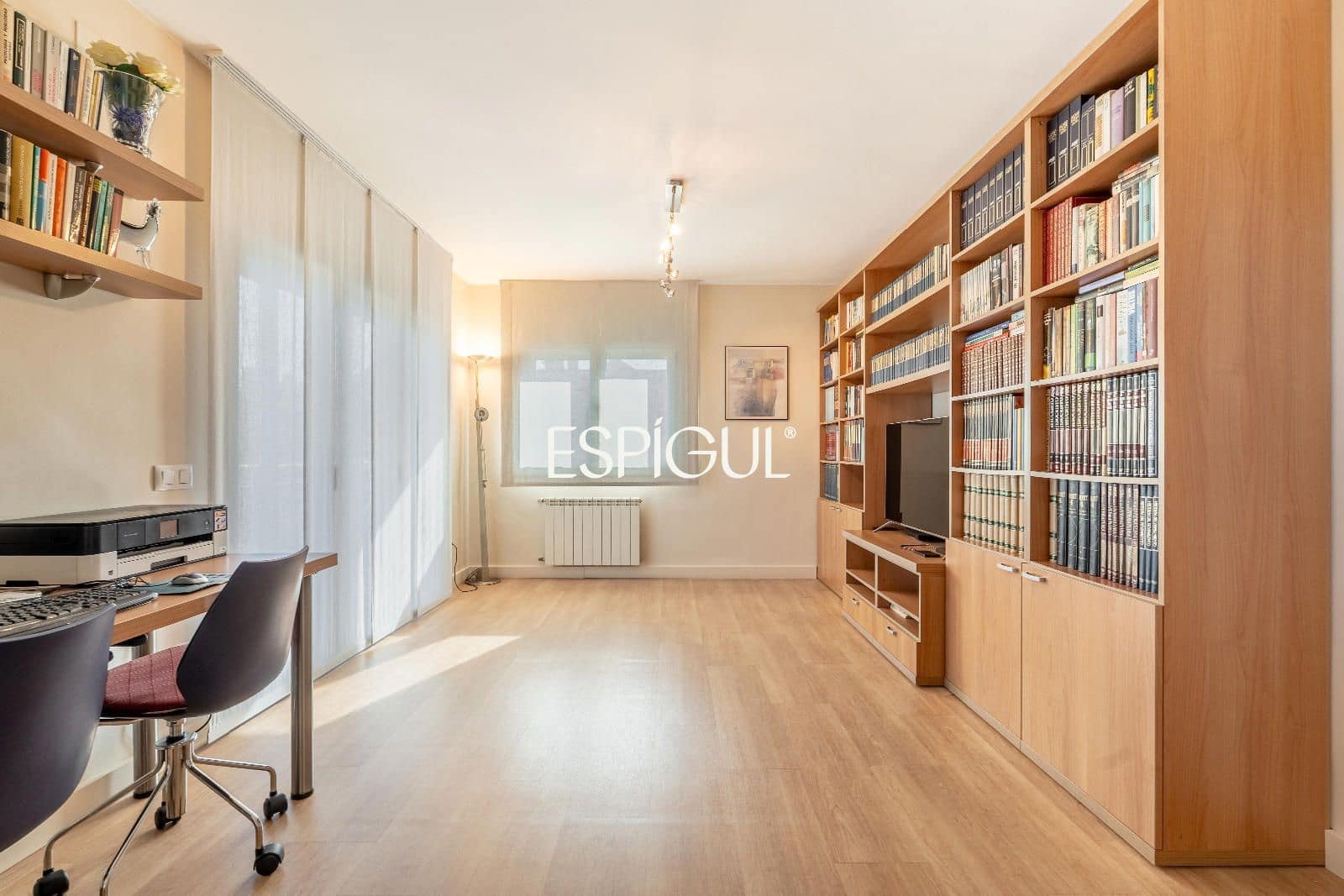 4 bedroom Flat for sale in Caldes de Malavella with garage - € 449,000 (Ref: 10015939)