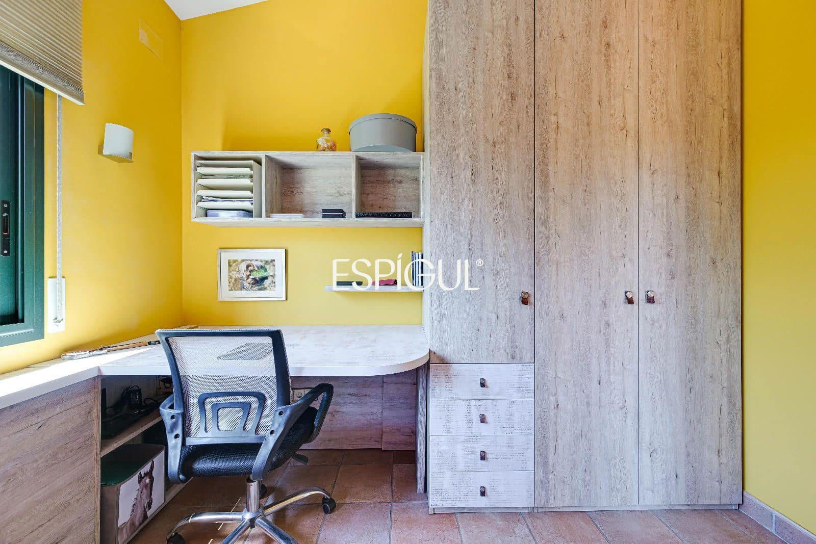 6 soveværelse Villa til salg i Girona by med garage - € 890.000 (Ref: 10015940)