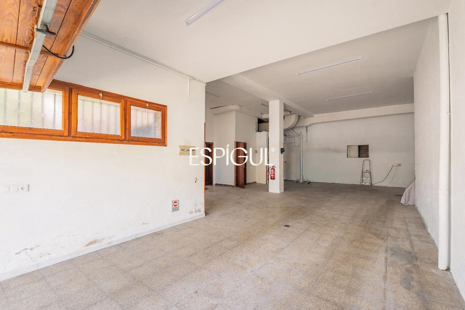5 soveværelse Villa til salg i Girona by med swimmingpool garage - € 1.100.000 (Ref: 10015941)
