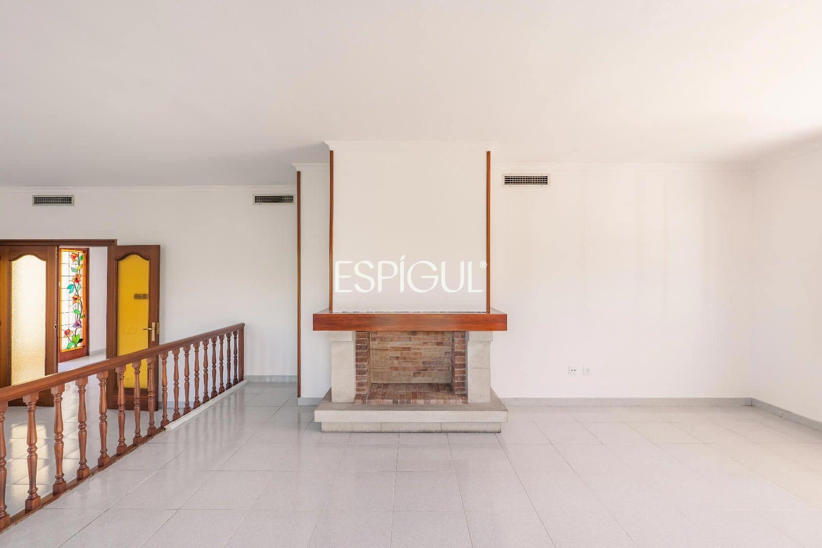 5 soveværelse Villa til salg i Girona by med swimmingpool garage - € 1.100.000 (Ref: 10015941)