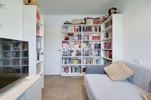 4 chambre Villa/Maison à vendre à Vilablareix avec garage - 625 000 € (Ref: 10015942)