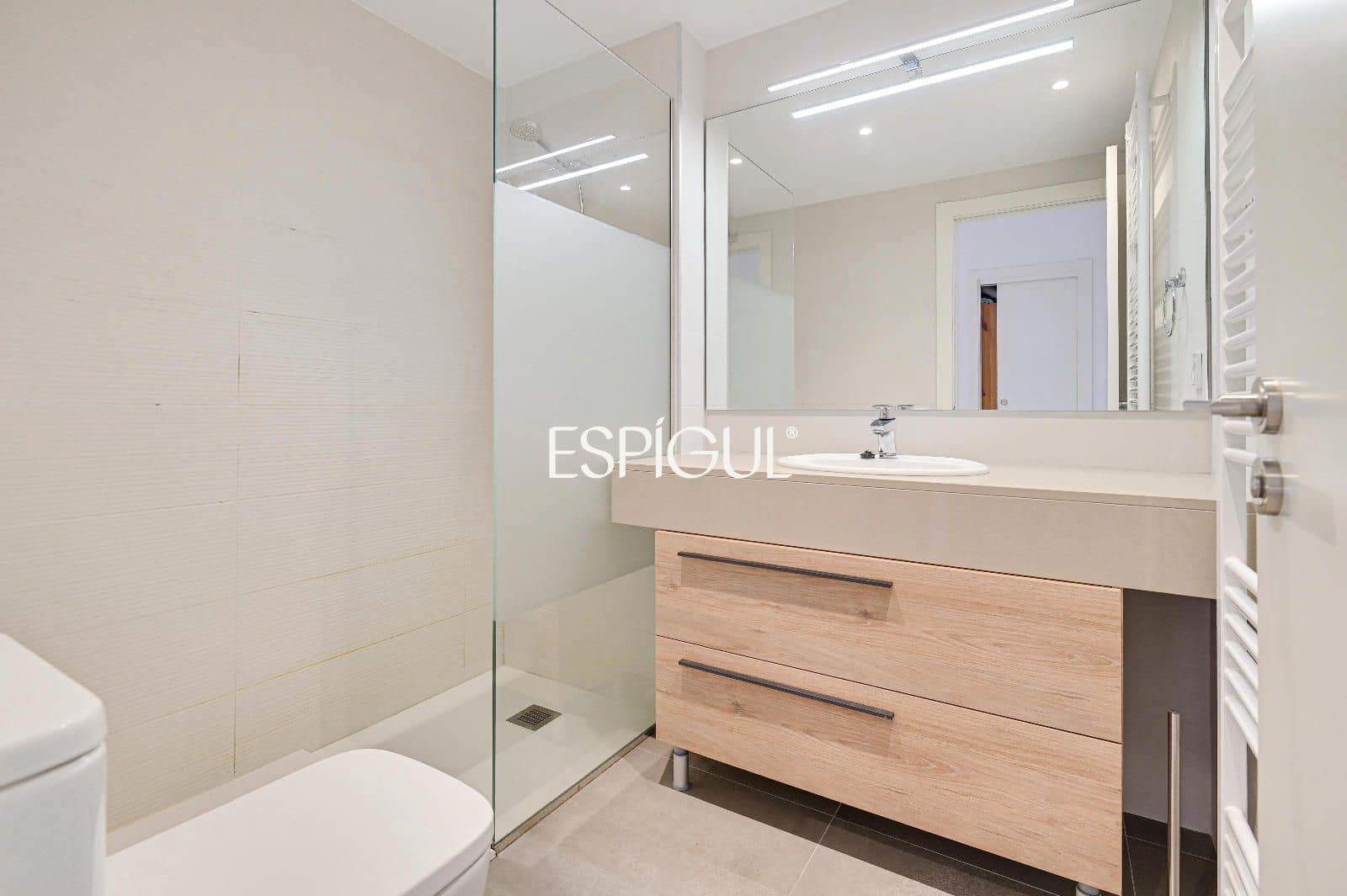 4 chambre Villa/Maison à vendre à Vilablareix avec garage - 625 000 € (Ref: 10015942)