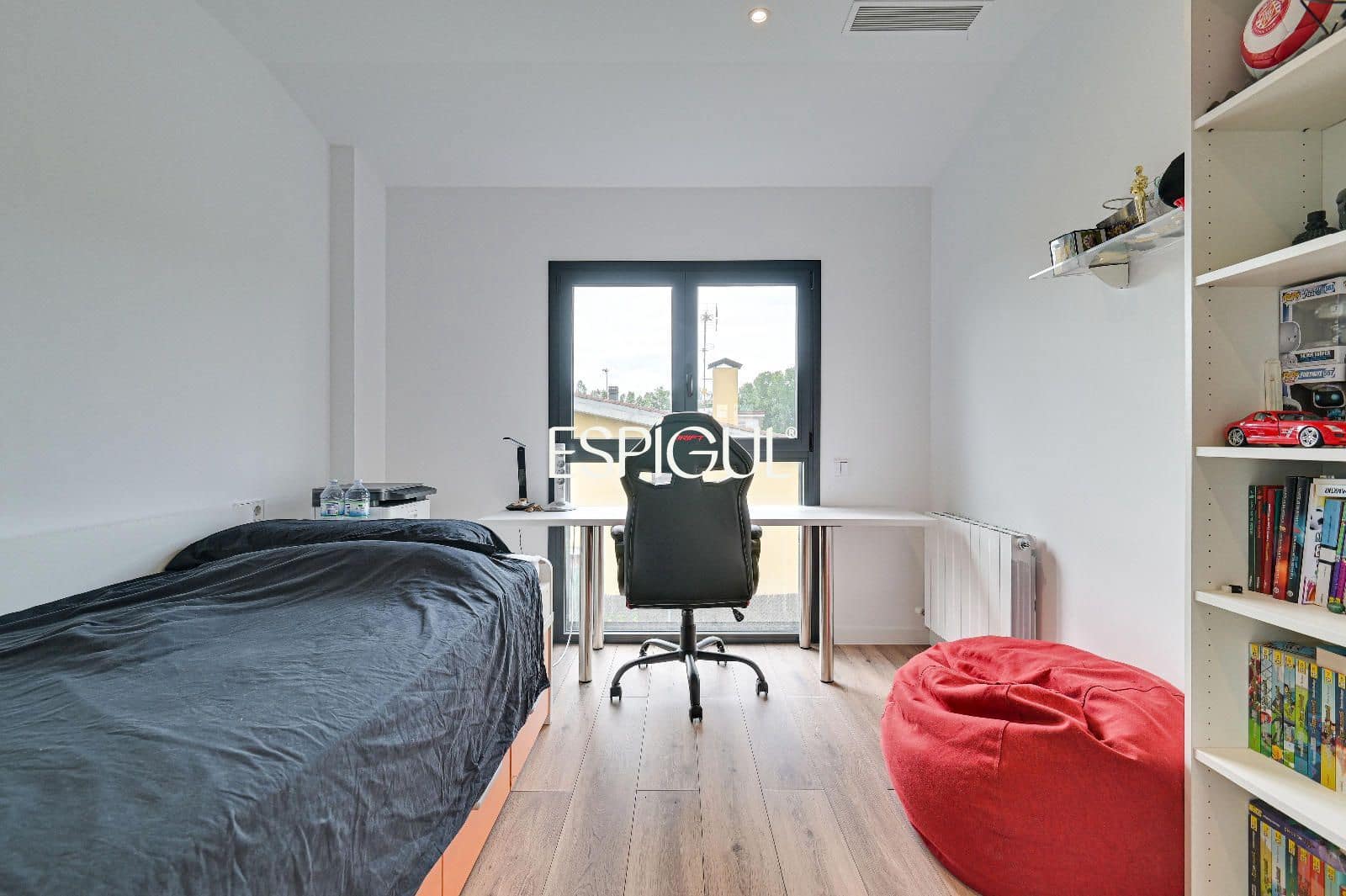 4 chambre Villa/Maison à vendre à Vilablareix avec garage - 625 000 € (Ref: 10015942)