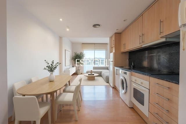 2 sypialnia Mieszkanie na sprzedaż w Miasto Girona - 245 000 € (Ref: 10015943)
