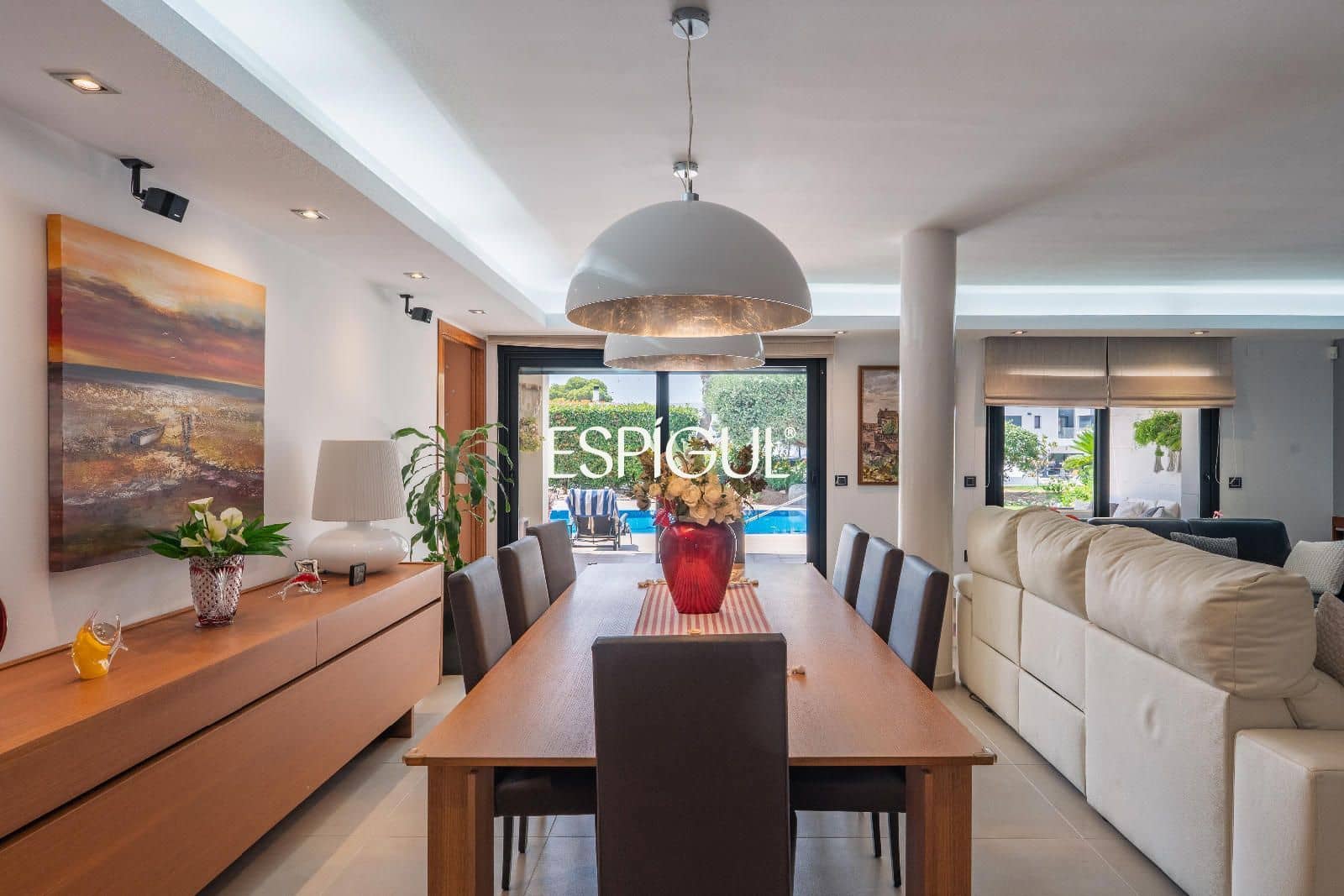 5 bedroom Villa for sale in Roses with pool garage - € 1,900,000 (Ref: 10015944)