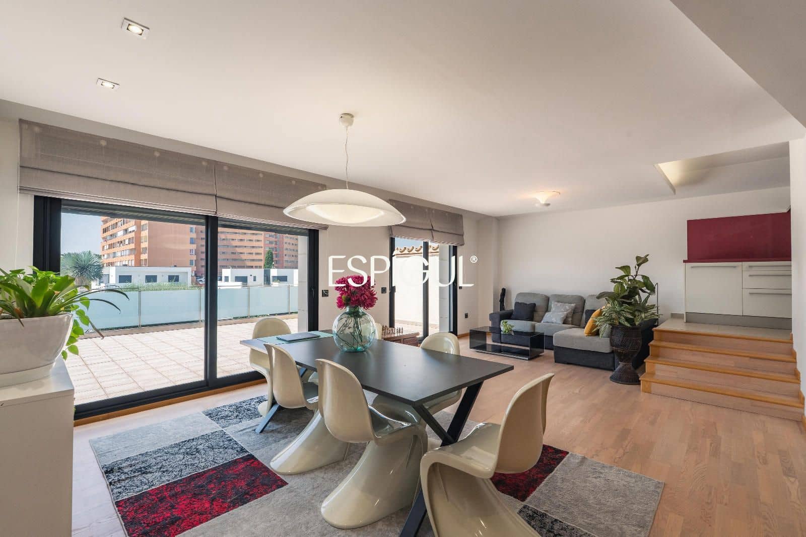 5 bedroom Villa for sale in Roses with pool garage - € 1,900,000 (Ref: 10015944)