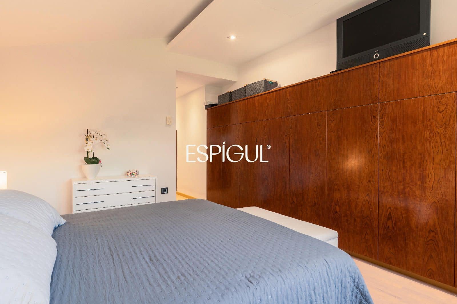 5 bedroom Villa for sale in Roses with pool garage - € 1,900,000 (Ref: 10015944)