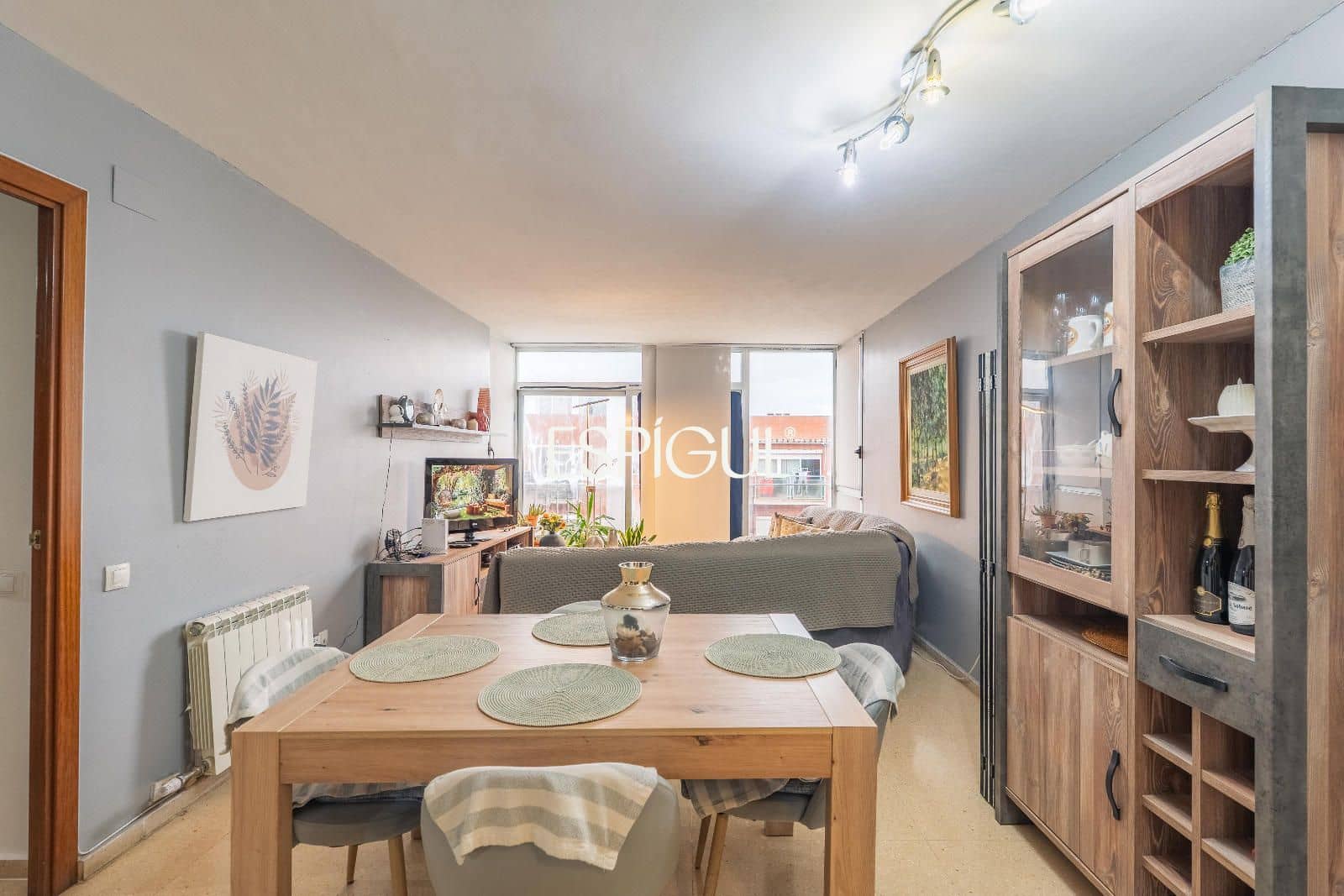 4 sovrum Lägenhet till salu i Salt med garage - 225 000 € (Ref: 10015945)