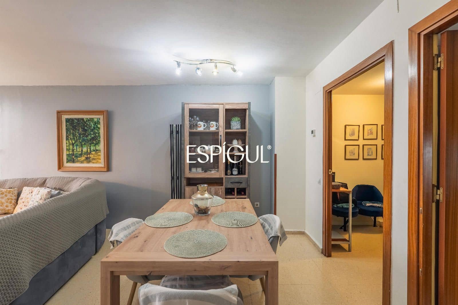 4 sovrum Lägenhet till salu i Salt med garage - 225 000 € (Ref: 10015945)