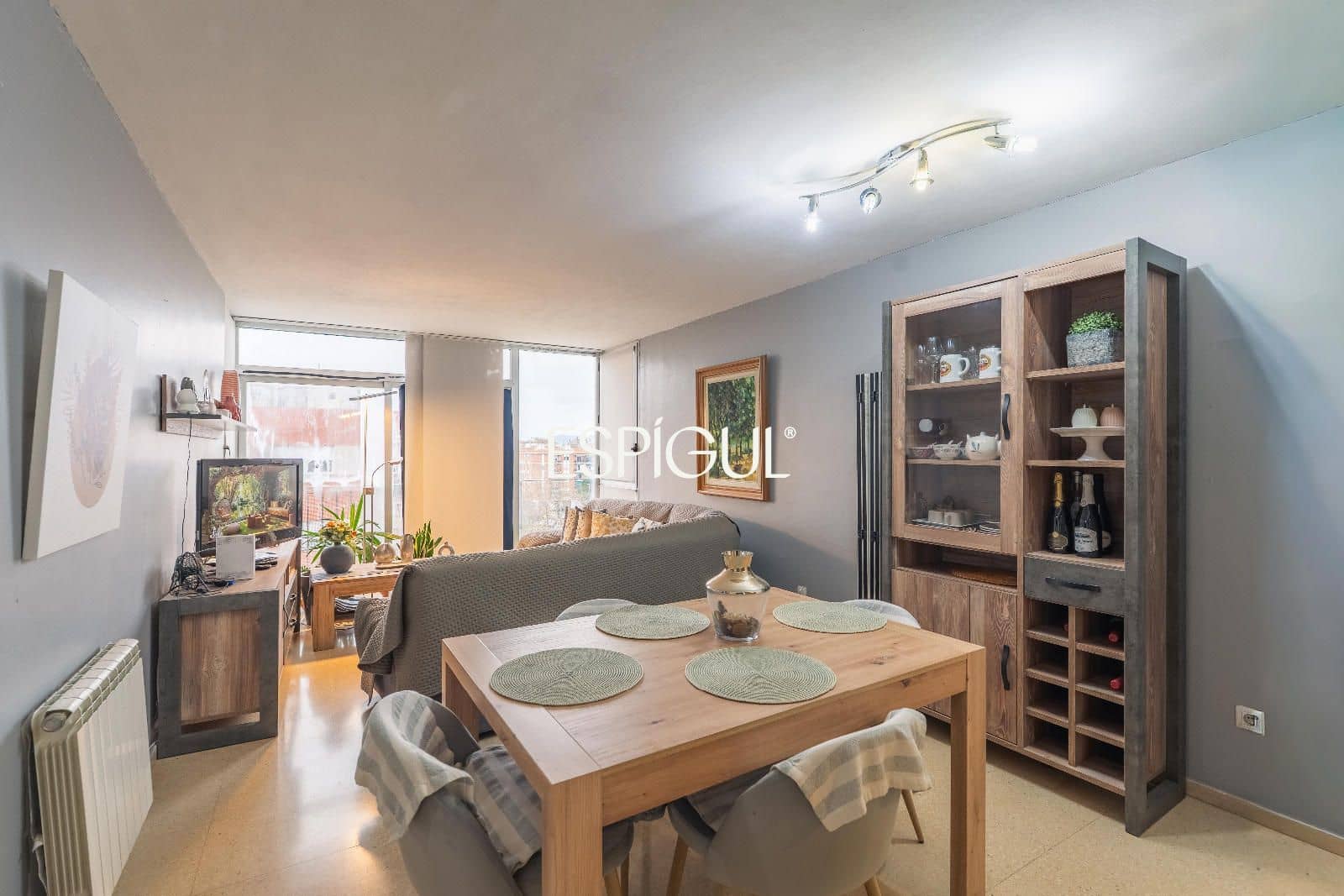 4 sovrum Lägenhet till salu i Salt med garage - 225 000 € (Ref: 10015945)