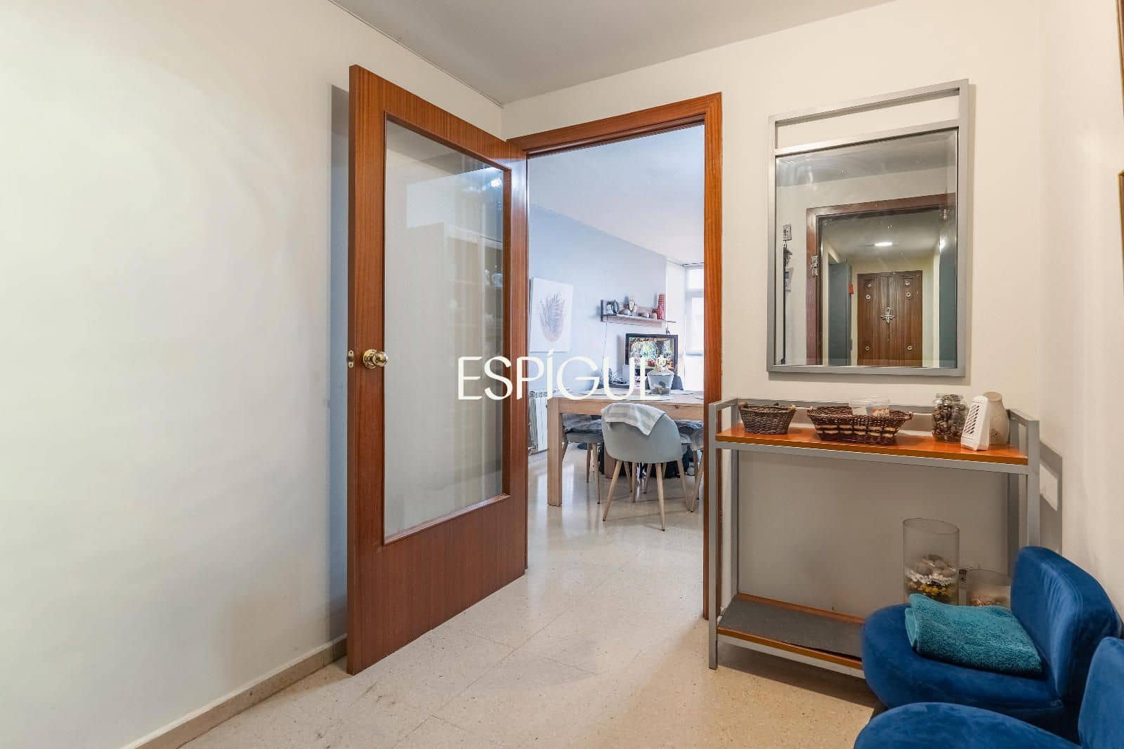4 sovrum Lägenhet till salu i Salt med garage - 225 000 € (Ref: 10015945)