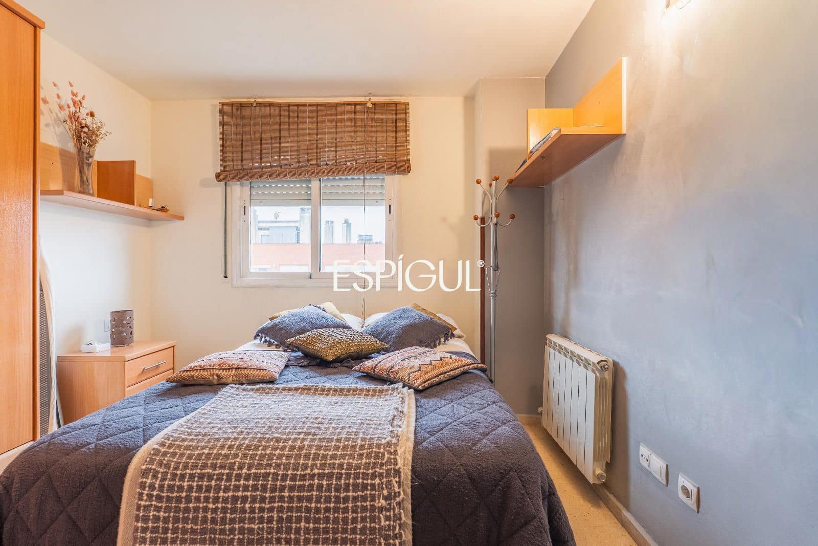 4 sovrum Lägenhet till salu i Salt med garage - 225 000 € (Ref: 10015945)